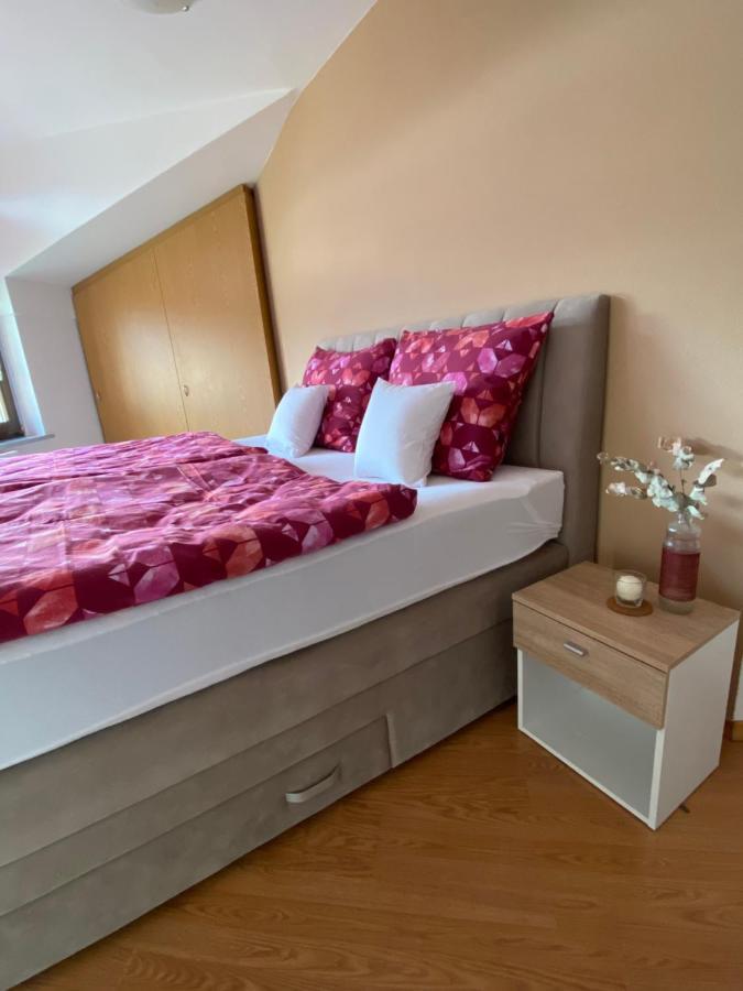 Apartma Bernard Radovljica Bagian luar foto